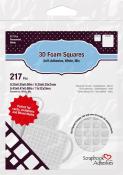 Packung mit 3D-Schaumquadraten. 217 Stück, selbstklebend, weiß. Zwei Größen: 6.35mm und 11mm. Ideal für Karten und Einladungen.