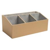 Beige Aufbewahrungsbox mit drei Fächern. Innen mit grauem Muster ausgekleidet.