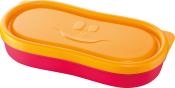 Bento-Box in orange und rot mit lächelndem Gesicht. Ovaler Deckel und rechteckige Form.