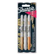 Drei metallic Marker in Gold, Silber und Bronze. Verpackung zeigt eine dunkle Hintergrundfarbe mit dekorativen Elementen.