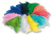 Bunte Federn in verschiedenen Farben. Sie sind weich und flauschig.