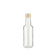 klare Glasflasche mit goldenem Schraubverschluss. Die Flasche hat eine schlanke Form.