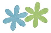 Zwei filigrane Blumen aus Papier. Eine blau, die andere grün.