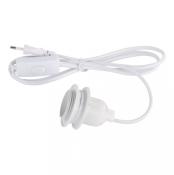 Weißes Lampenkabel mit Schalter und Stecker. Enthält eine Fassung für eine Glühbirne.