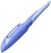 Lila Textmarker mit ergonomischem Design. Die Spitze ist schmal und eignet sich zum Markieren.