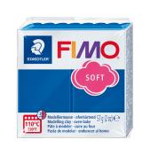 Verpackung von FIMO Soft Modelliermasse. Blaues Design mit pinkem Aufkleber 'SOFT'. Inhalt: 57 g. Ofenhärtend, Temperatur: 110°C.