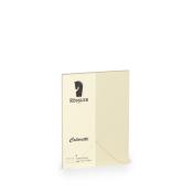 Beige Umschlag mit Klappe. Logo von Rössler in Schwarz. Größe C7, 81 x 114 mm. Geeignet für Laser- und Inkjet-Druck.