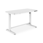 Weißer Schreibtisch mit gerader Oberfläche. Höhenverstellbare Beine und eine schlichte, moderne Form.
