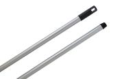 Zwei Aluminiumstangen, eine mit einem schwarzen Ende und eine mit einem Gewinde. Sie sind glatt und silberfarben.