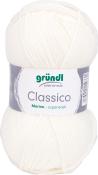 Weißes Wollknäuel von der Marke gründl. Bezeichnung: Classico, Merino, superwash.