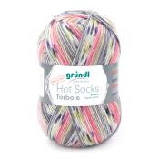 Wollknäuel in bunten Farben, hauptsächlich Grau, Rosa und Gelb. Beschriftung zeigt 'Hot Socks Torbole' und '6-fach Superwash'.