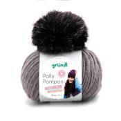Garnknäuel in Grau mit einem großen schwarzen Pompon. Verpackung zeigt eine Anleitung für eine Mütze.