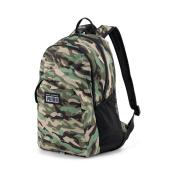 Grüne Camouflage-Rucksack von Puma. Zwei Hauptfächer und ein seitliches Netzfach.