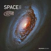 Alpha Edition - Space 2025 Broschürenkalender, 30x30cm, Wandkalender mit Platz für Notizen und Termine, Motive aus der Galaxie, Monatsübersicht und Ferientermine DE/AT/CH