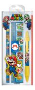 Schreibset mit Super Mario Motiven. Enthält zwei Bleistifte, einen Lineal und einen gelben Stift.