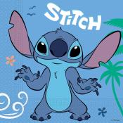 Cartoonfigur Stitch. Blaues Fell, große Augen, lange Ohren. Freundliche Pose, Hintergrund in Blau mit Palmen und Blumen.