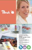 Produktbild für Laminierfolien. Zeigt eine Frau, das Logo Peach und verschiedene laminierte Objekte.