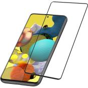 Smartphone mit buntem Hintergrund und geometrischen Formen. Display zeigt lebendige Farben.