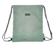 Grüner Rucksack aus Stoff mit Kordelzug. Auf der Vorderseite befindet sich ein schwarzes Logo.