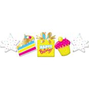 Bunte Geburtstagsdekoration. Elemente: zwei Sterne, ein Stück Kuchen, ein Geschenk mit goldener Schleife, ein Cupcake. Farben: Gelb, Pink, Blau, Weiß.