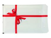 Weißes Geschenk mit rotem Geschenkband. Das Band ist in der Mitte gebunden.