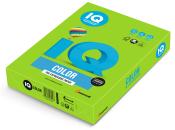 Grüne Verpackung für farbiges Papier. Aufdruck mit dem Schriftzug IQ COLOR und buntem Luftballon.