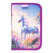 Hülle mit einem einhornmotiv in sanften Farben. Umgeben von Blumen und einer traumhaften Landschaft.