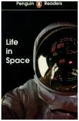 Penguin Readers Level 2: Life in Space (ELT Graded Reader) - Taschenbuch