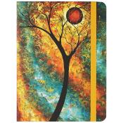 Notizbuch mit buntem Cover. Abstrakte Darstellung eines Baumes und einer Sonne.