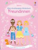 Buchcover mit dem Titel 'Mein Anziehpuppen-Stickerbuch Freundinnen'. Drei stilisierte Mädchen mit verschiedenen Outfits und einem Tier.