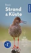 Buchcover mit dem Titel 'Basic Strand & Küste'. Abbildung eines Vogels mit braunem Gefieder auf einem unscharfen Hintergrund.