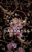Scarlett St. Clair: A Touch of Darkness - Taschenbuch