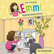Buchcover mit dem Titel 'Emmi'. Illustration eines Mädchens, das mit einem Hund und einem Regal spielt.
