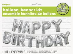 Ballonbanner-Set mit dem Schriftzug 'HAPPY BIRTHDAY'. Silberne Buchstaben, 13 Ballons, Luftfüllung. Enthält auch ein 14 Fuß langes Band.