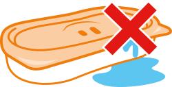 Bento-Box in orange und rot mit lächelndem Gesicht. Ovaler Deckel und rechteckige Form.