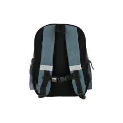 Grauer Rucksack mit roten Akzenten. Auf der Vorderseite ein Auto-Motiv und Tachometer.