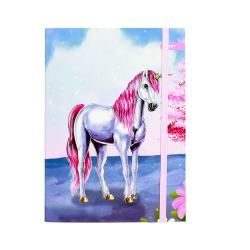 Notizbuch mit einem Einhorn auf dem Cover. Das Einhorn hat eine silberne Farbe und pinke Mähne.