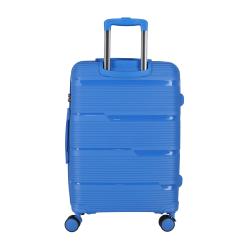 blauer Koffer mit strukturiertem Design. Ausgestattet mit Rollen und einem ausziehbaren Griff.