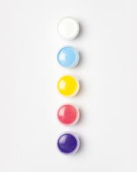 Fingerfarben-Set mit fünf Farbtöpfen. Farben: rot, gelb, blau, lila, pink. Enthält drei Bilder zum Ausmalen: Ein Einhorn, ein Regenbogen und einen Stern. Geeignet für Kinder ab 3 Jahren.