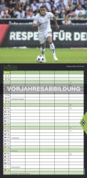 N NEUMANNVERLAGE - Borussia Mönchengladbach 2025 Fan-Timer, 22x45cm, Fußball-Familienplaner mit 5 Spalten und Motiven der Stars, Fan-Kalender mit Fußball-Highlights und deutsches Kalendarium