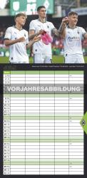 N NEUMANNVERLAGE - Borussia Mönchengladbach 2025 Fan-Timer, 22x45cm, Fußball-Familienplaner mit 5 Spalten und Motiven der Stars, Fan-Kalender mit Fußball-Highlights und deutsches Kalendarium