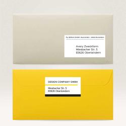 Packung mit Universal-Etiketten von Avery. Enthält 100 Etiketten in einem Raster von 12.