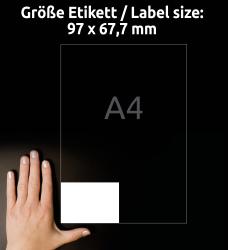 Packung mit Universal-Etiketten von Avery. Enthält 200 Etiketten in der Größe 97 x 67,7 mm.