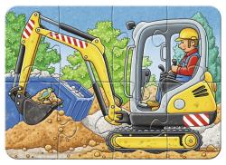 Puzzle mit verschiedenen Fahrzeugen. Enthält Traktor, Lkw und Feuerwehr.