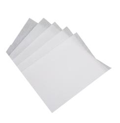 Verpackung für ein Mini-Bügeleisen. Ideal für Patchwork und Puppenkleider.