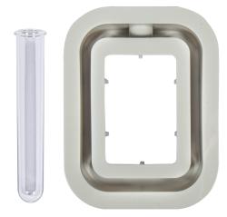 Verpackung für eine rechteckige Gießform für Vasen. Enthält eine Silikonform und zeigt Beispiele für fertige Vasen.