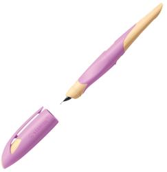 lila Textmarker mit gelbem Deckel. Ergonomische Form für besseren Halt.