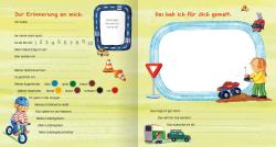 Buchcover mit dem Titel 'Meine Kindergarten-Freunde'. Ein Junge in einem roten Feuerwehrfahrzeug umgeben von verschiedenen Fahrzeugen.