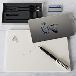 LAMY Joy Black Schönschreibfüller-Set mit drei austauschbaren Federeinheiten