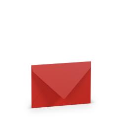 Rotes Kuvert mit abgerundeten Ecken. Logo von Rössler in Schwarz oben links. Größe C7, geeignet für Laser- und Inkjet-Druck.